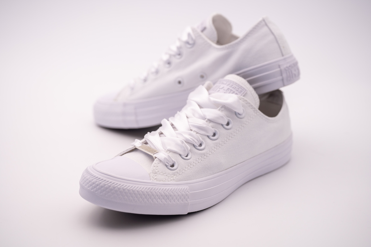 Converse White Low Diamond Edition